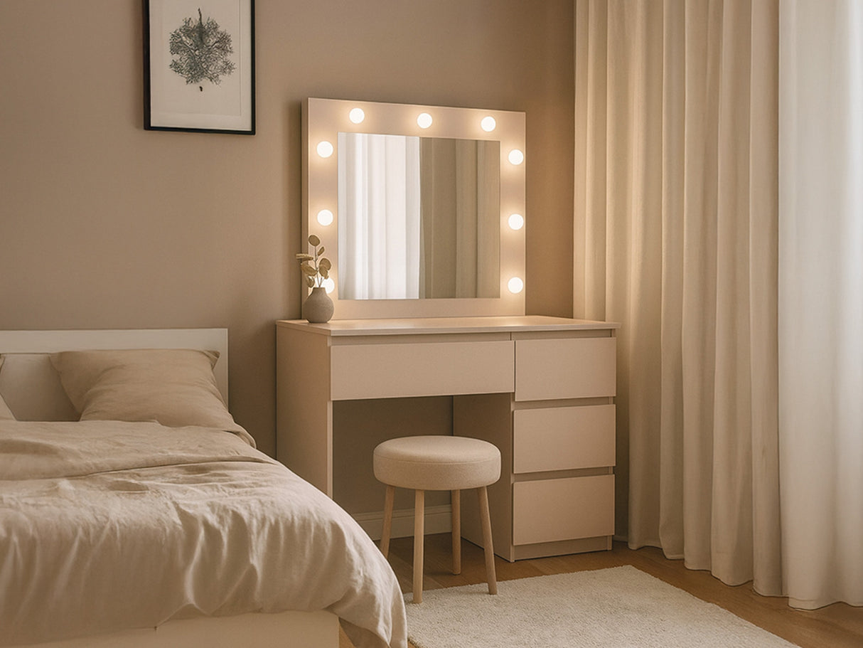 Makiažo staliukas 621329