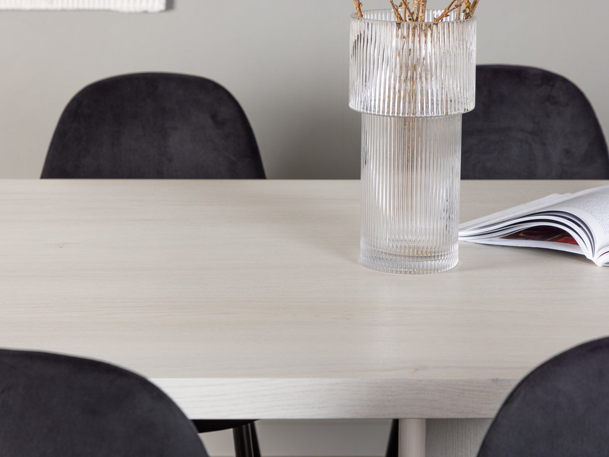 Valgomojo komplektas 622833