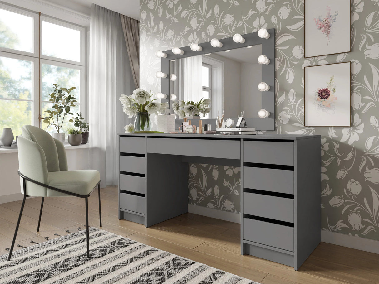 Darbo stalas 565107 4496382