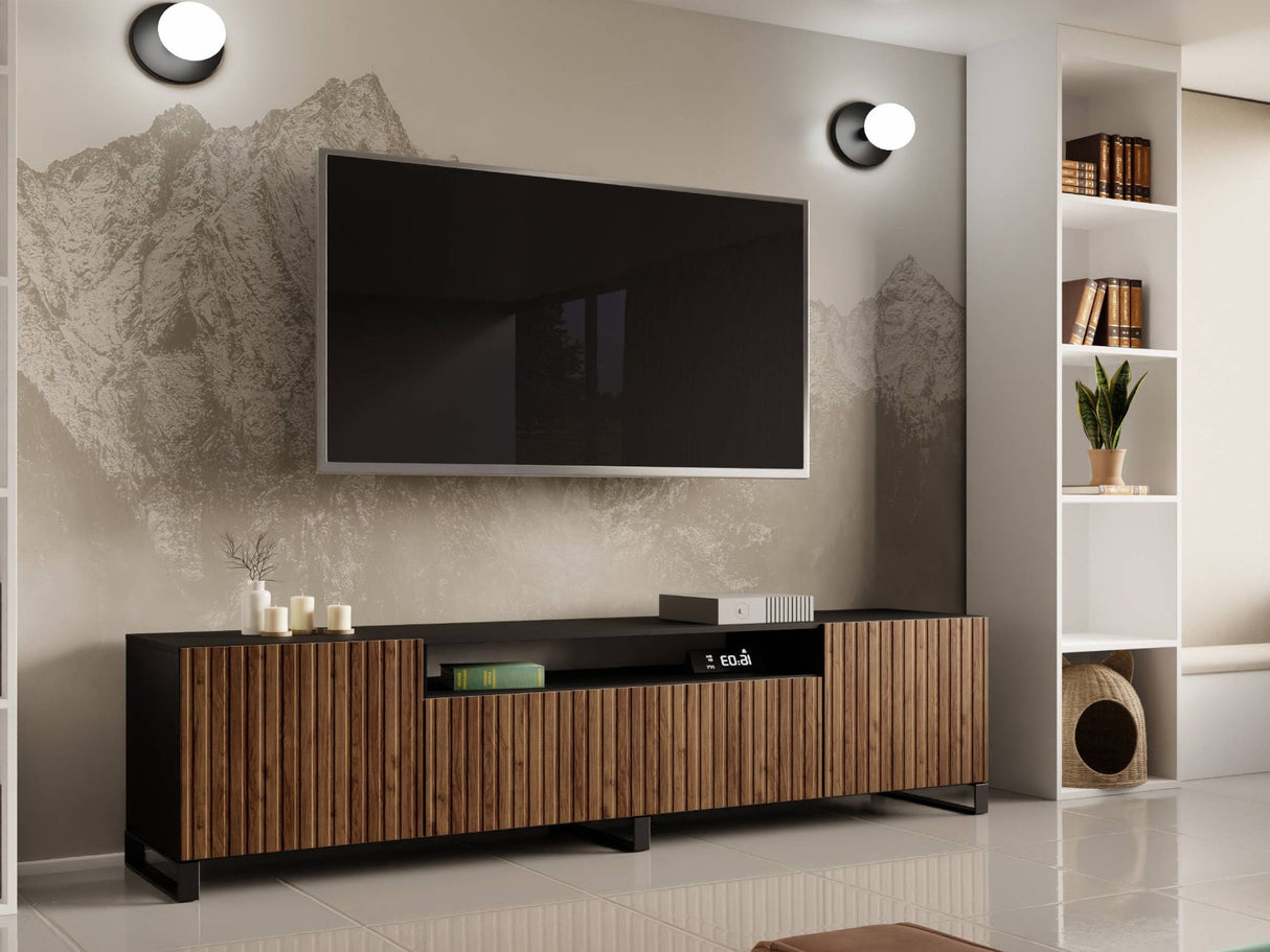 TV staliukas 635635