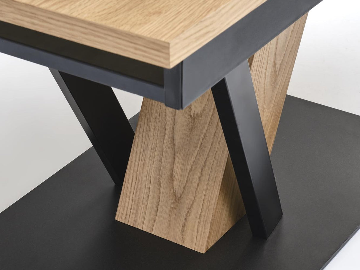 Stalas 677590